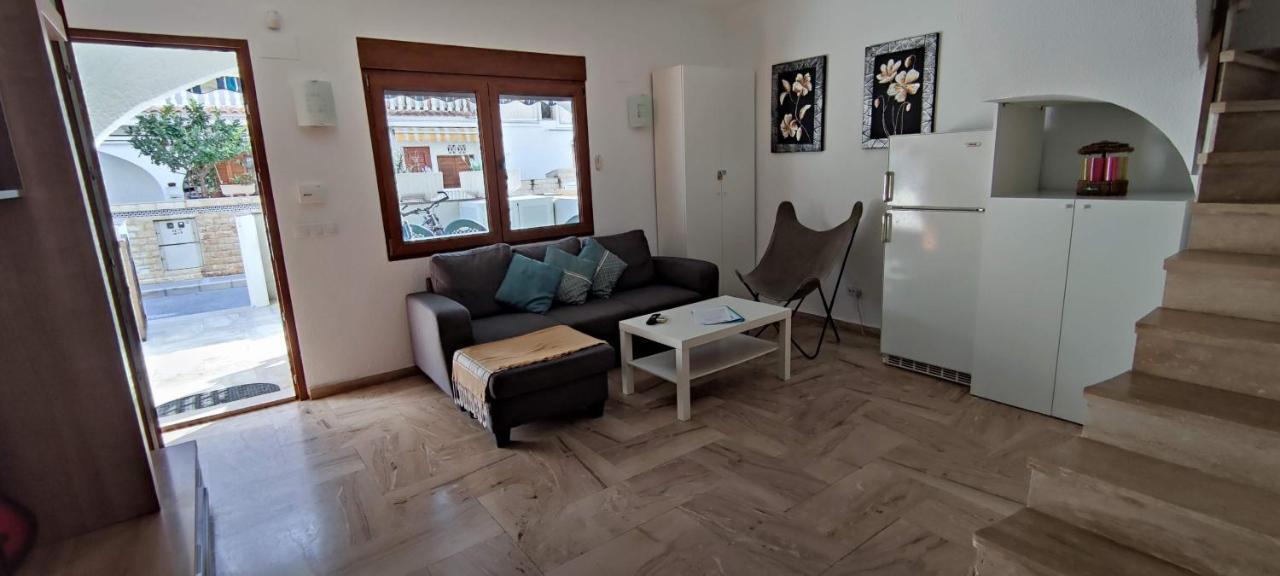 Beach Breeze Townhouse By The Beach Santa Pola Dış mekan fotoğraf