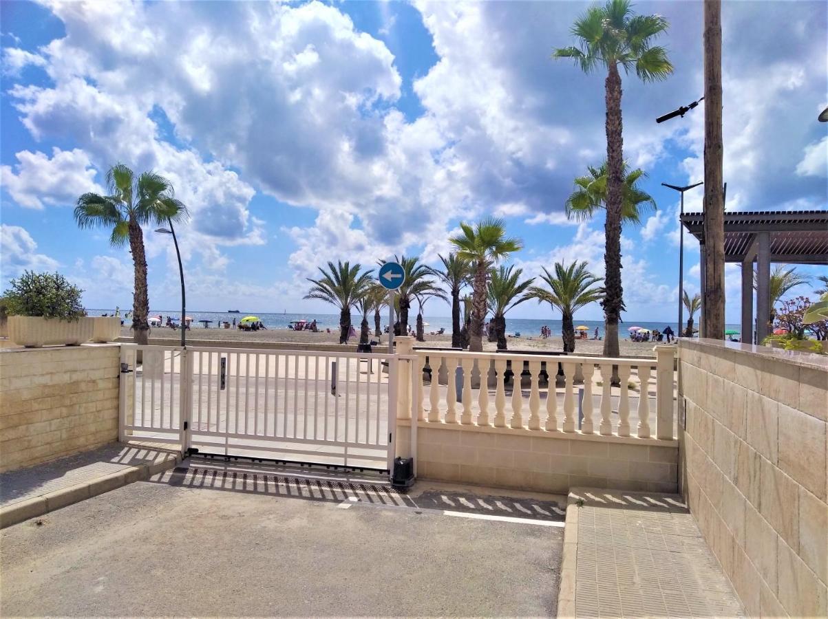 Beach Breeze Townhouse By The Beach Santa Pola Dış mekan fotoğraf